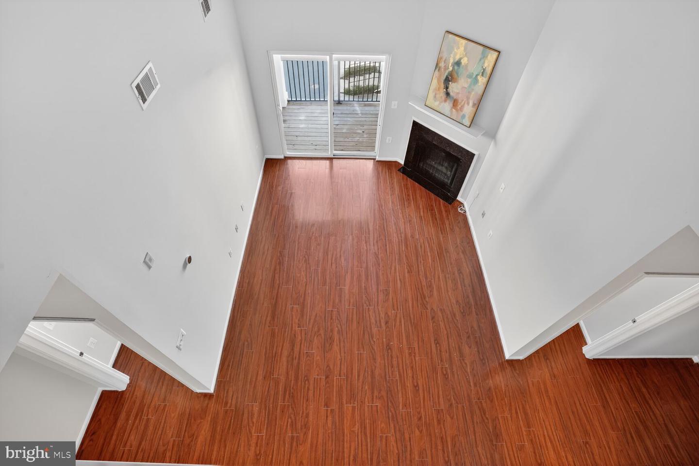 11329 ARISTOTLE DR #5-408, FAIRFAX, Virginia 22030, 2 Bedrooms Bedrooms, ,2 BathroomsBathrooms,Residential,For sale,11329 ARISTOTLE DR #5-408,VAFX2284046 MLS # VAFX2284046