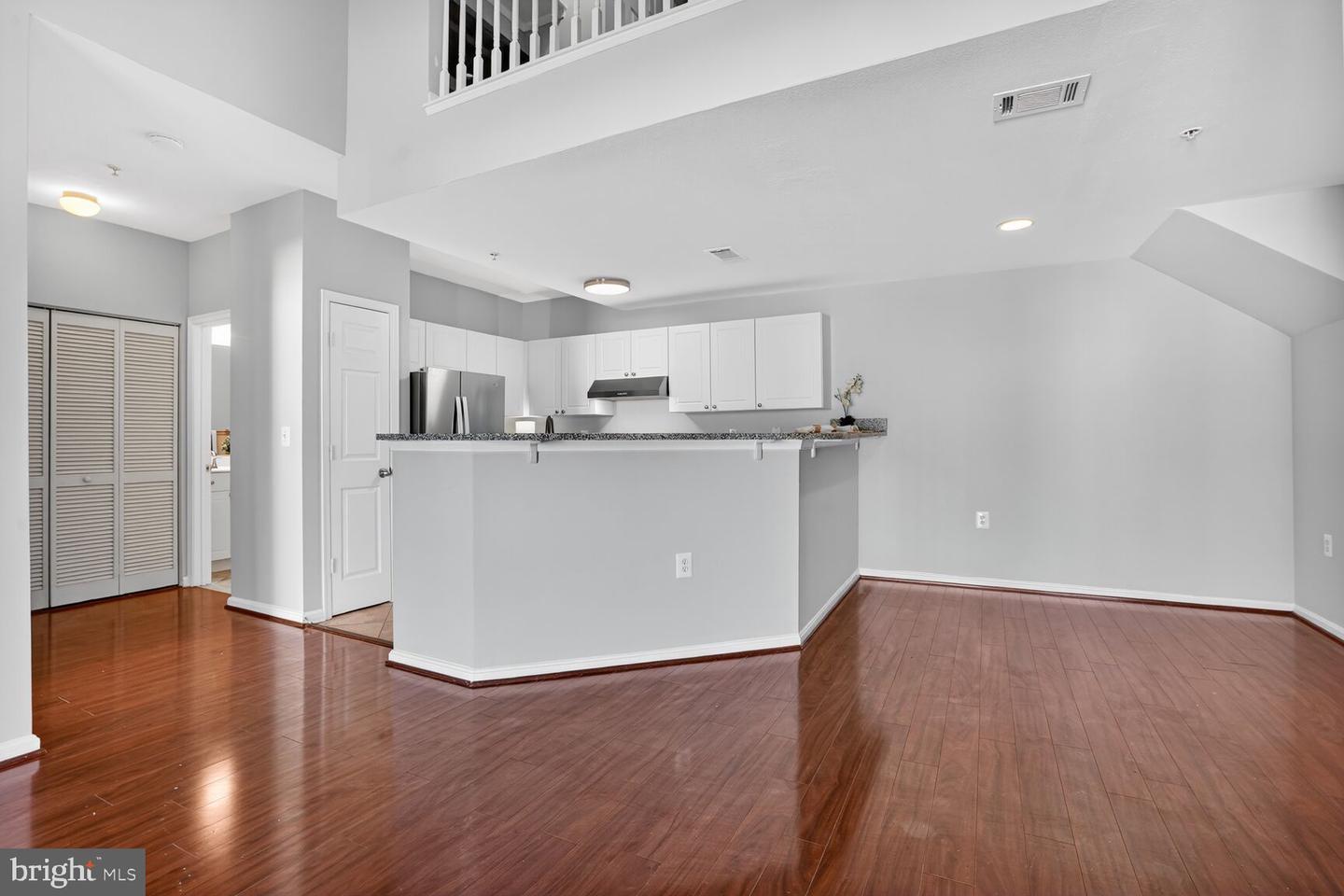 11329 ARISTOTLE DR #5-408, FAIRFAX, Virginia 22030, 2 Bedrooms Bedrooms, ,2 BathroomsBathrooms,Residential,For sale,11329 ARISTOTLE DR #5-408,VAFX2284046 MLS # VAFX2284046