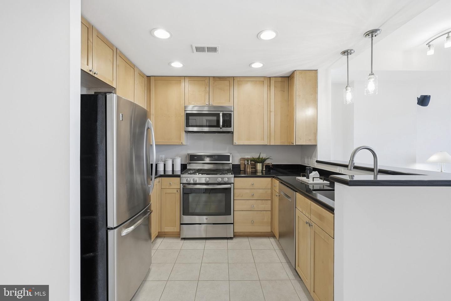 3600 S GLEBE RD S #504W, ARLINGTON, Virginia 22202, 1 Bedroom Bedrooms, ,1 BathroomBathrooms,Residential,For sale,3600 S GLEBE RD S #504W,VAAR2067314 MLS # VAAR2067314 3600 S GLEBE RD S #504W, ARLINGTON, Virginia 22202, 1 Bedroom Bedrooms, ,1 BathroomBathrooms,Residential,For sale,3600 S GLEBE RD S #504W,VAAR2067314 MLS # VAAR2067314