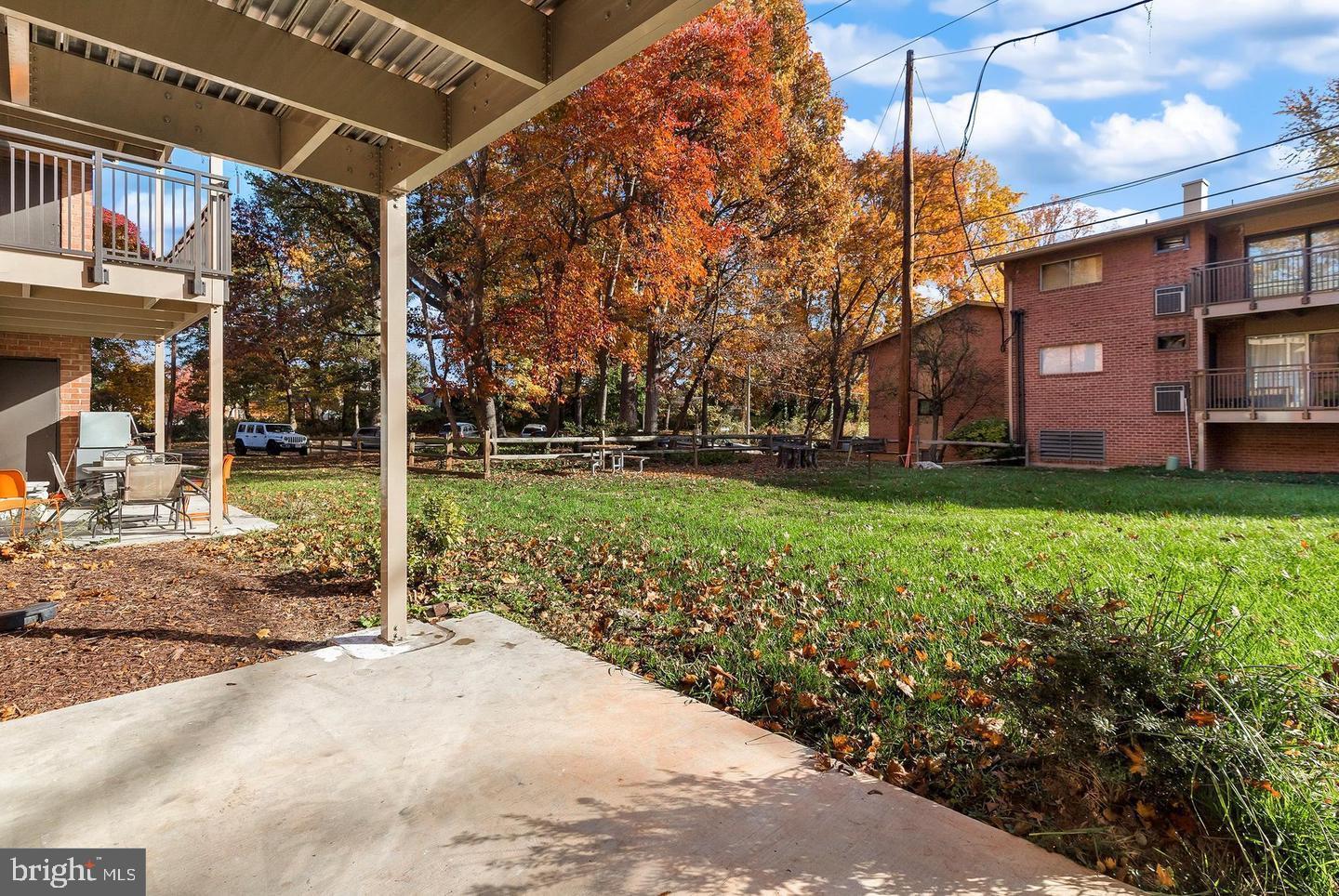 7354 LEE HWY #T2, FALLS CHURCH, Virginia 22046, 2 Bedrooms Bedrooms, ,1 BathroomBathrooms,Residential,For sale,7354 LEE HWY #T2,VAFX2284088 MLS # VAFX2284088