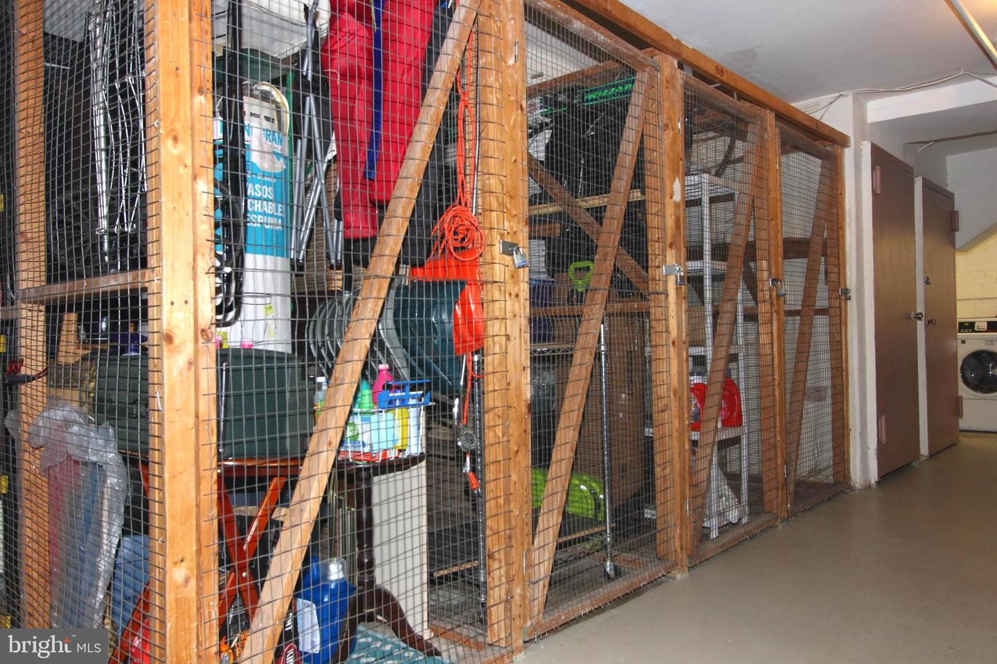 7354 LEE HWY #T2, FALLS CHURCH, Virginia 22046, 2 Bedrooms Bedrooms, ,1 BathroomBathrooms,Residential,For sale,7354 LEE HWY #T2,VAFX2284088 MLS # VAFX2284088