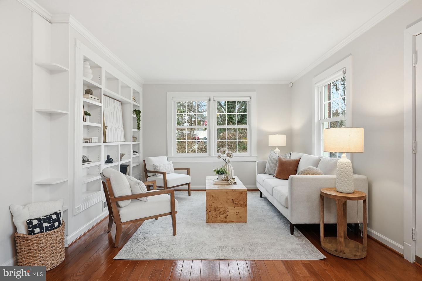 7209 TYLER AVE, FALLS CHURCH, Virginia 22042, 4 Bedrooms Bedrooms, ,2 BathroomsBathrooms,Residential,For sale,7209 TYLER AVE,VAFX2284100 MLS # VAFX2284100 7209 TYLER AVE, FALLS CHURCH, Virginia 22042, 4 Bedrooms Bedrooms, ,2 BathroomsBathrooms,Residential,For sale,7209 TYLER AVE,VAFX2284100 MLS # VAFX2284100