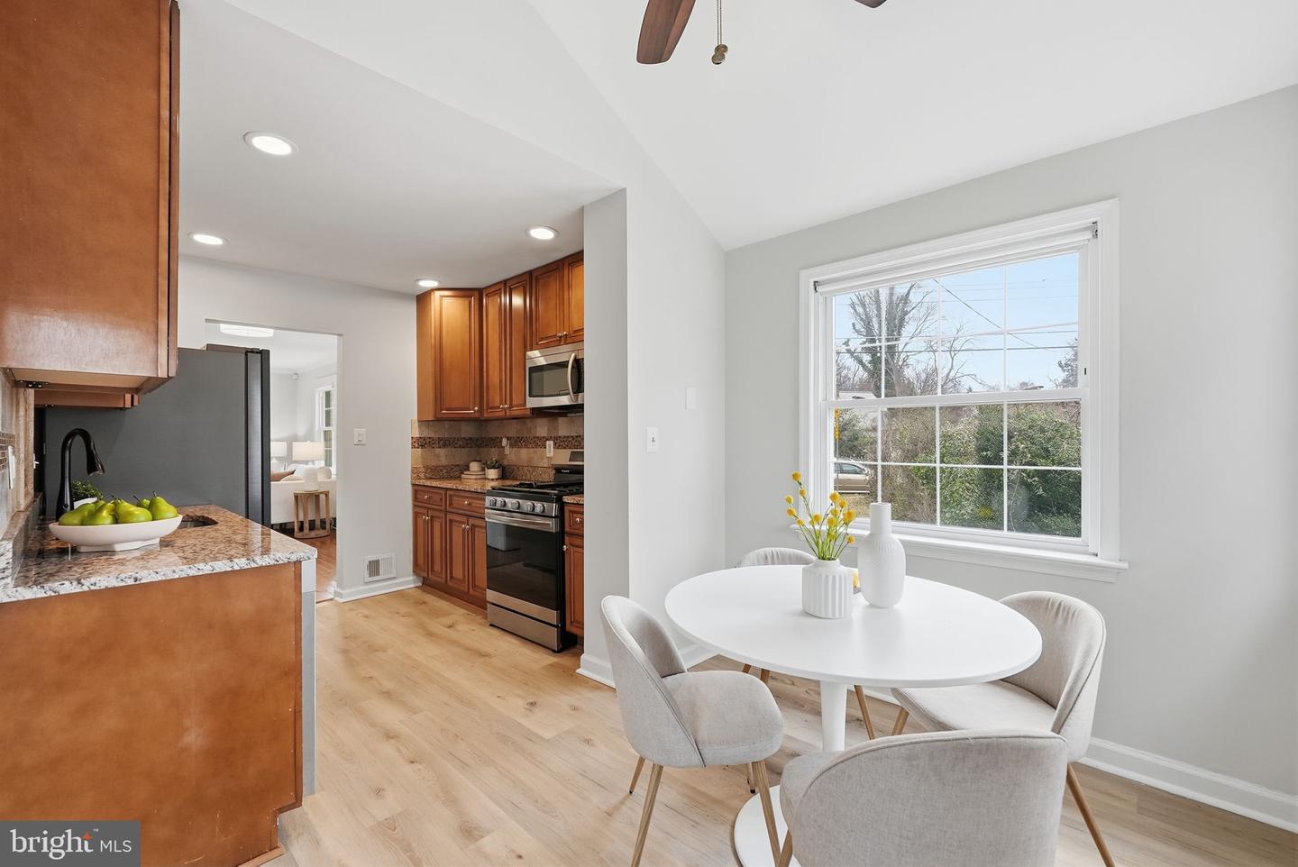 7209 TYLER AVE, FALLS CHURCH, Virginia 22042, 4 Bedrooms Bedrooms, ,2 BathroomsBathrooms,Residential,For sale,7209 TYLER AVE,VAFX2284100 MLS # VAFX2284100 7209 TYLER AVE, FALLS CHURCH, Virginia 22042, 4 Bedrooms Bedrooms, ,2 BathroomsBathrooms,Residential,For sale,7209 TYLER AVE,VAFX2284100 MLS # VAFX2284100