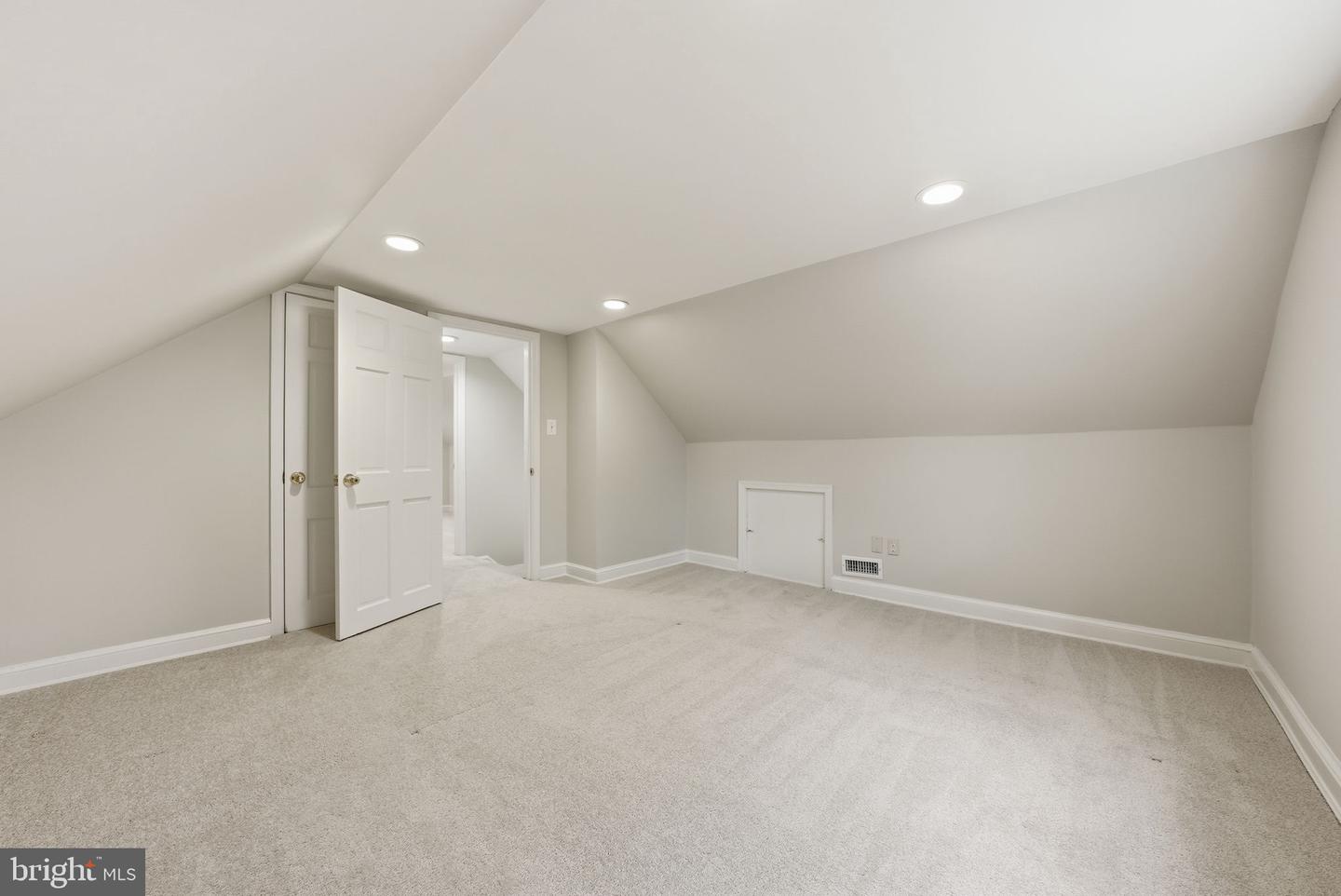 7209 TYLER AVE, FALLS CHURCH, Virginia 22042, 4 Bedrooms Bedrooms, ,2 BathroomsBathrooms,Residential,For sale,7209 TYLER AVE,VAFX2284100 MLS # VAFX2284100 7209 TYLER AVE, FALLS CHURCH, Virginia 22042, 4 Bedrooms Bedrooms, ,2 BathroomsBathrooms,Residential,For sale,7209 TYLER AVE,VAFX2284100 MLS # VAFX2284100