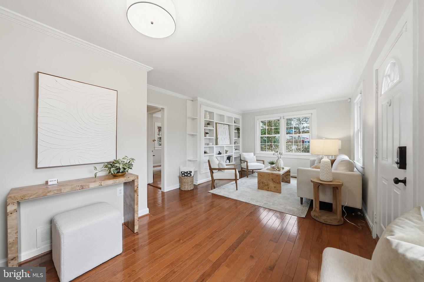 7209 TYLER AVE, FALLS CHURCH, Virginia 22042, 4 Bedrooms Bedrooms, ,2 BathroomsBathrooms,Residential,For sale,7209 TYLER AVE,VAFX2284100 MLS # VAFX2284100 7209 TYLER AVE, FALLS CHURCH, Virginia 22042, 4 Bedrooms Bedrooms, ,2 BathroomsBathrooms,Residential,For sale,7209 TYLER AVE,VAFX2284100 MLS # VAFX2284100