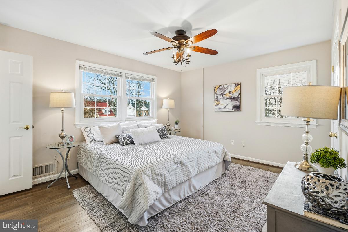 4515 FOREST HILL DR, FAIRFAX, Virginia 22030, 5 Bedrooms Bedrooms, ,6 BathroomsBathrooms,Residential,For sale,4515 FOREST HILL DR,VAFX2284116 MLS # VAFX2284116 4515 FOREST HILL DR, FAIRFAX, Virginia 22030, 5 Bedrooms Bedrooms, ,6 BathroomsBathrooms,Residential,For sale,4515 FOREST HILL DR,VAFX2284116 MLS # VAFX2284116