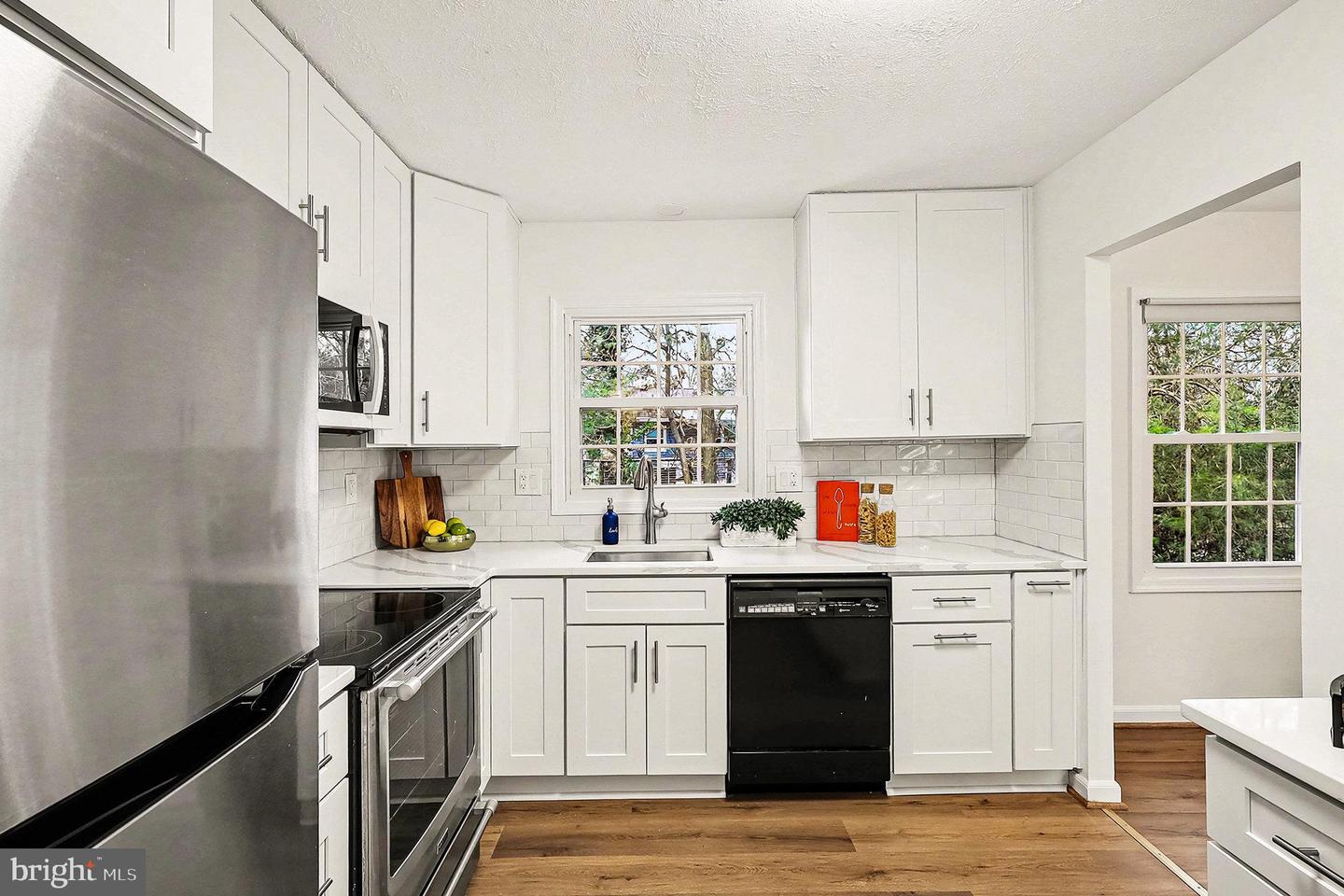 3400 AUSTIN CT, ALEXANDRIA, Virginia 22310, 4 Bedrooms Bedrooms, ,3 BathroomsBathrooms,Residential,For sale,3400 AUSTIN CT,VAFX2284160 MLS # VAFX2284160