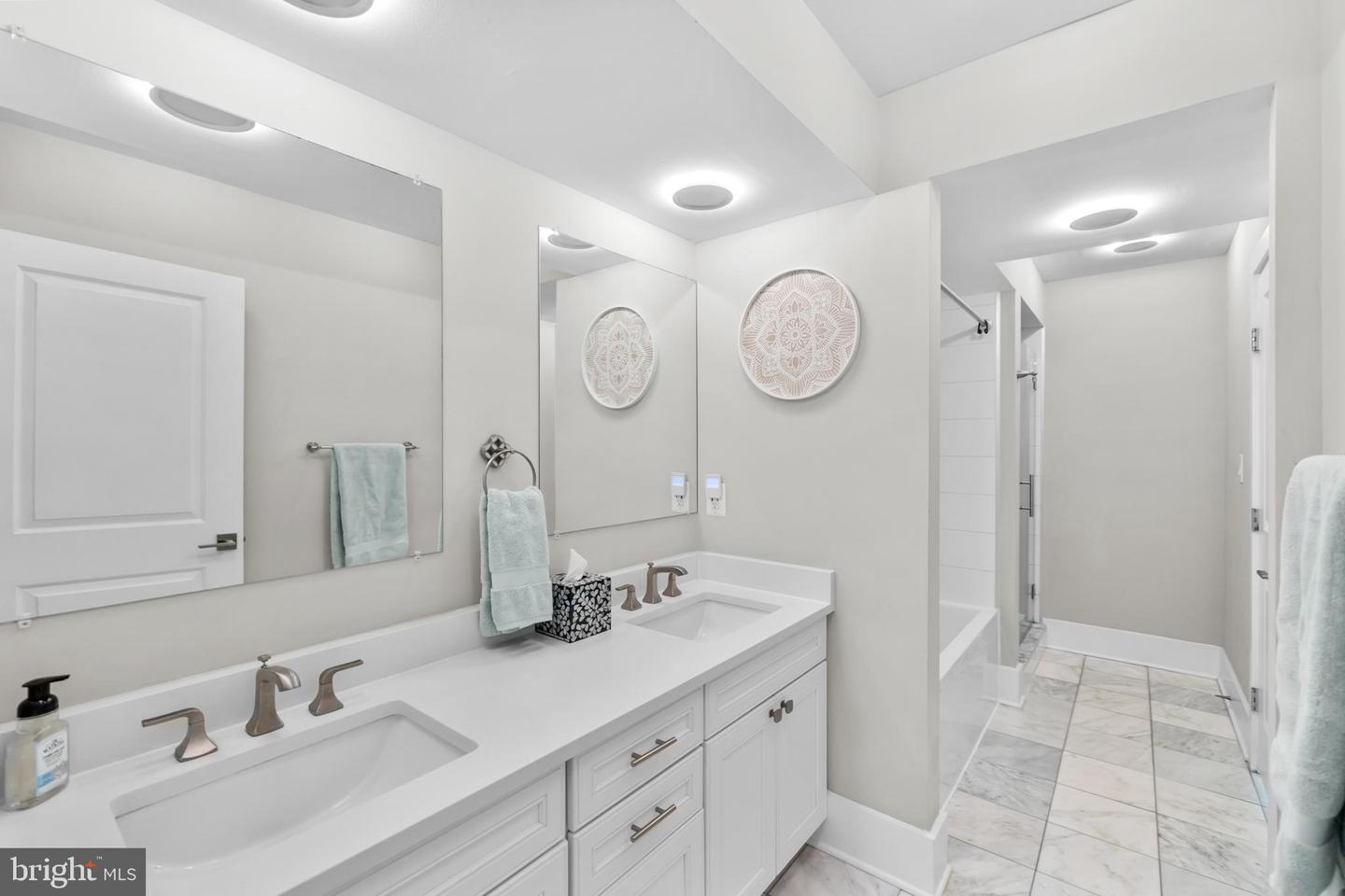 1214 EUCLID ST NW #1, WASHINGTON, District Of Columbia 20009, 3 Bedrooms Bedrooms, ,3 BathroomsBathrooms,Residential,For sale,1214 EUCLID ST NW #1,DCDC2239780 MLS # DCDC2239780