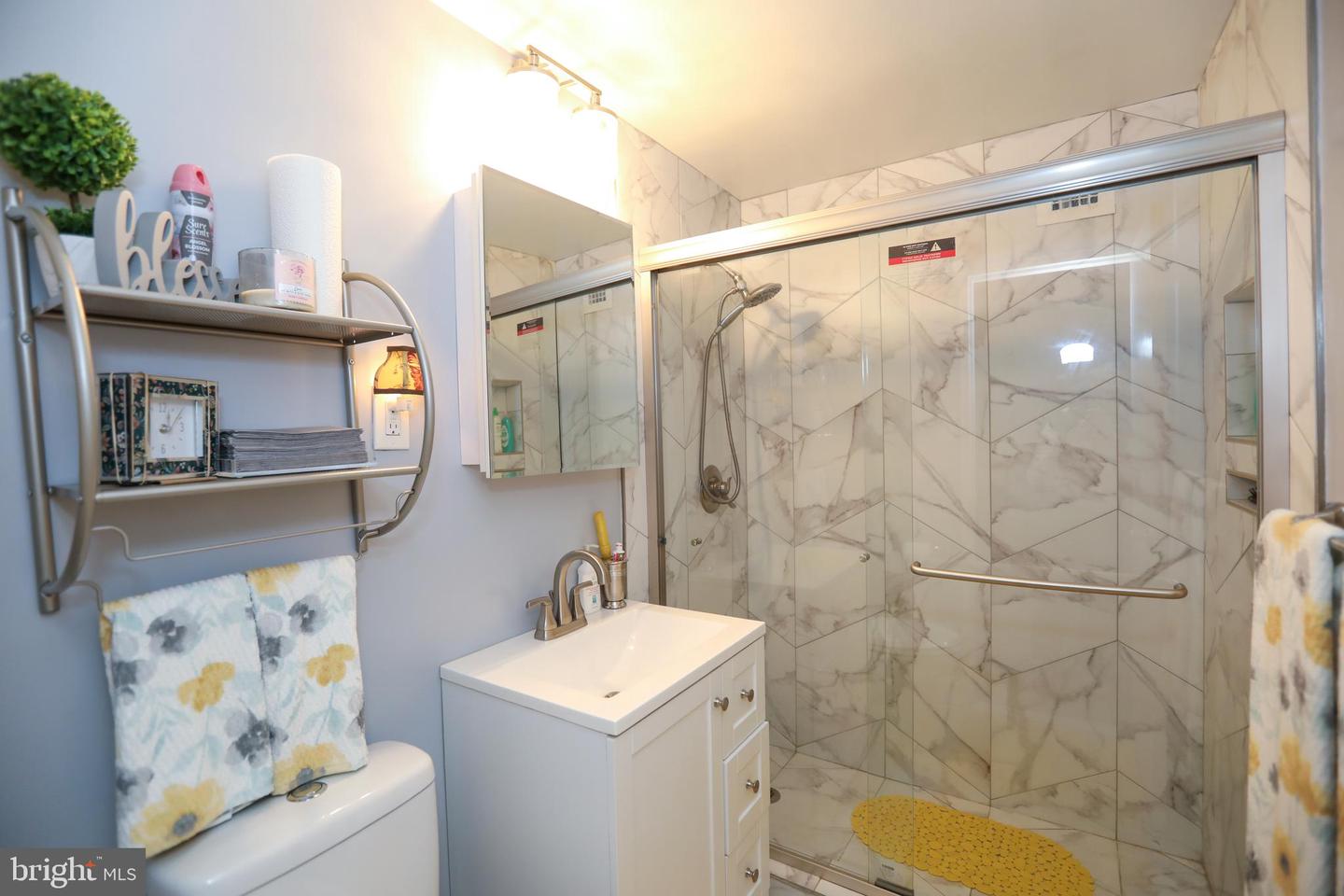 1830 COLUMBIA PIKE S #104, ARLINGTON, Virginia 22204, 1 Bedroom Bedrooms, ,1 BathroomBathrooms,Residential,For sale,1830 COLUMBIA PIKE S #104,VAAR2067348 MLS # VAAR2067348