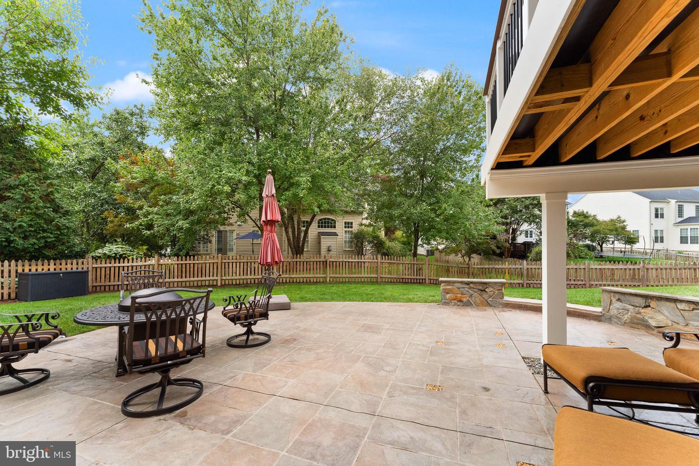 18571 DETTINGTON CT, LEESBURG, Virginia 20176, 5 Bedrooms Bedrooms, 8 Rooms Rooms,3 BathroomsBathrooms,Residential,For sale,18571 DETTINGTON CT,VALO2113388 MLS # VALO2113388 18571 DETTINGTON CT, LEESBURG, Virginia 20176, 5 Bedrooms Bedrooms, 8 Rooms Rooms,3 BathroomsBathrooms,Residential,For sale,18571 DETTINGTON CT,VALO2113388 MLS # VALO2113388