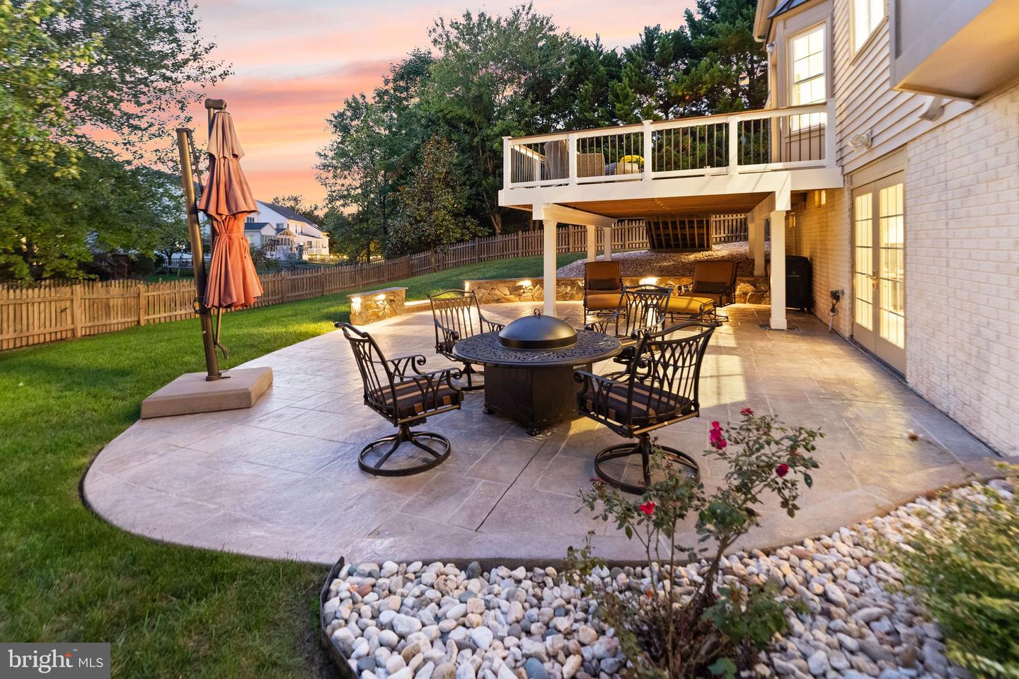 18571 DETTINGTON CT, LEESBURG, Virginia 20176, 5 Bedrooms Bedrooms, 8 Rooms Rooms,3 BathroomsBathrooms,Residential,For sale,18571 DETTINGTON CT,VALO2113388 MLS # VALO2113388 18571 DETTINGTON CT, LEESBURG, Virginia 20176, 5 Bedrooms Bedrooms, 8 Rooms Rooms,3 BathroomsBathrooms,Residential,For sale,18571 DETTINGTON CT,VALO2113388 MLS # VALO2113388