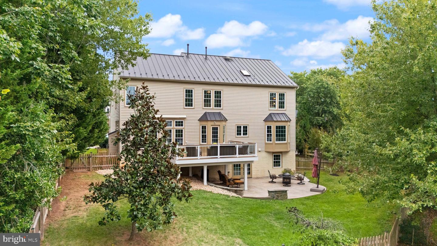 18571 DETTINGTON CT, LEESBURG, Virginia 20176, 5 Bedrooms Bedrooms, 8 Rooms Rooms,3 BathroomsBathrooms,Residential,For sale,18571 DETTINGTON CT,VALO2113388 MLS # VALO2113388 18571 DETTINGTON CT, LEESBURG, Virginia 20176, 5 Bedrooms Bedrooms, 8 Rooms Rooms,3 BathroomsBathrooms,Residential,For sale,18571 DETTINGTON CT,VALO2113388 MLS # VALO2113388