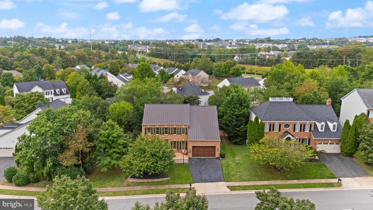 18571 DETTINGTON CT, LEESBURG, Virginia 20176, 5 Bedrooms Bedrooms, 8 Rooms Rooms,3 BathroomsBathrooms,Residential,For sale,18571 DETTINGTON CT,VALO2113388 MLS # VALO2113388 18571 DETTINGTON CT, LEESBURG, Virginia 20176, 5 Bedrooms Bedrooms, 8 Rooms Rooms,3 BathroomsBathrooms,Residential,For sale,18571 DETTINGTON CT,VALO2113388 MLS # VALO2113388