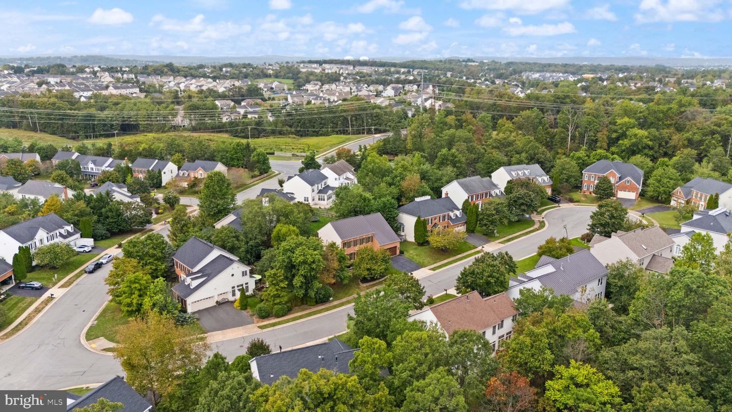 18571 DETTINGTON CT, LEESBURG, Virginia 20176, 5 Bedrooms Bedrooms, 8 Rooms Rooms,3 BathroomsBathrooms,Residential,For sale,18571 DETTINGTON CT,VALO2113388 MLS # VALO2113388 18571 DETTINGTON CT, LEESBURG, Virginia 20176, 5 Bedrooms Bedrooms, 8 Rooms Rooms,3 BathroomsBathrooms,Residential,For sale,18571 DETTINGTON CT,VALO2113388 MLS # VALO2113388