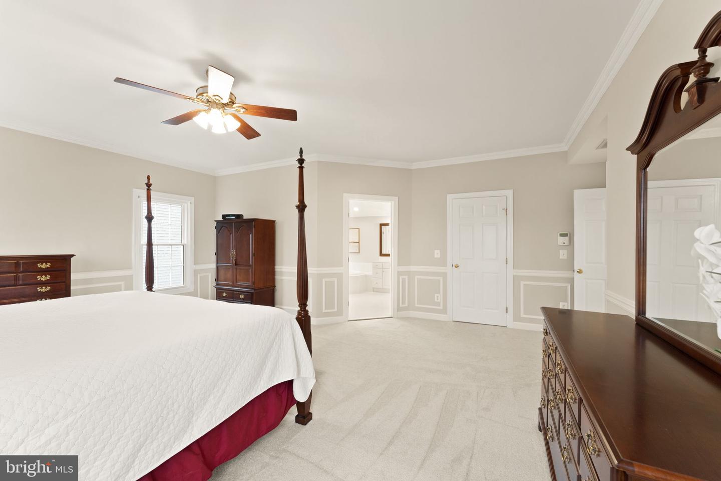 18571 DETTINGTON CT, LEESBURG, Virginia 20176, 5 Bedrooms Bedrooms, 8 Rooms Rooms,3 BathroomsBathrooms,Residential,For sale,18571 DETTINGTON CT,VALO2113388 MLS # VALO2113388 18571 DETTINGTON CT, LEESBURG, Virginia 20176, 5 Bedrooms Bedrooms, 8 Rooms Rooms,3 BathroomsBathrooms,Residential,For sale,18571 DETTINGTON CT,VALO2113388 MLS # VALO2113388