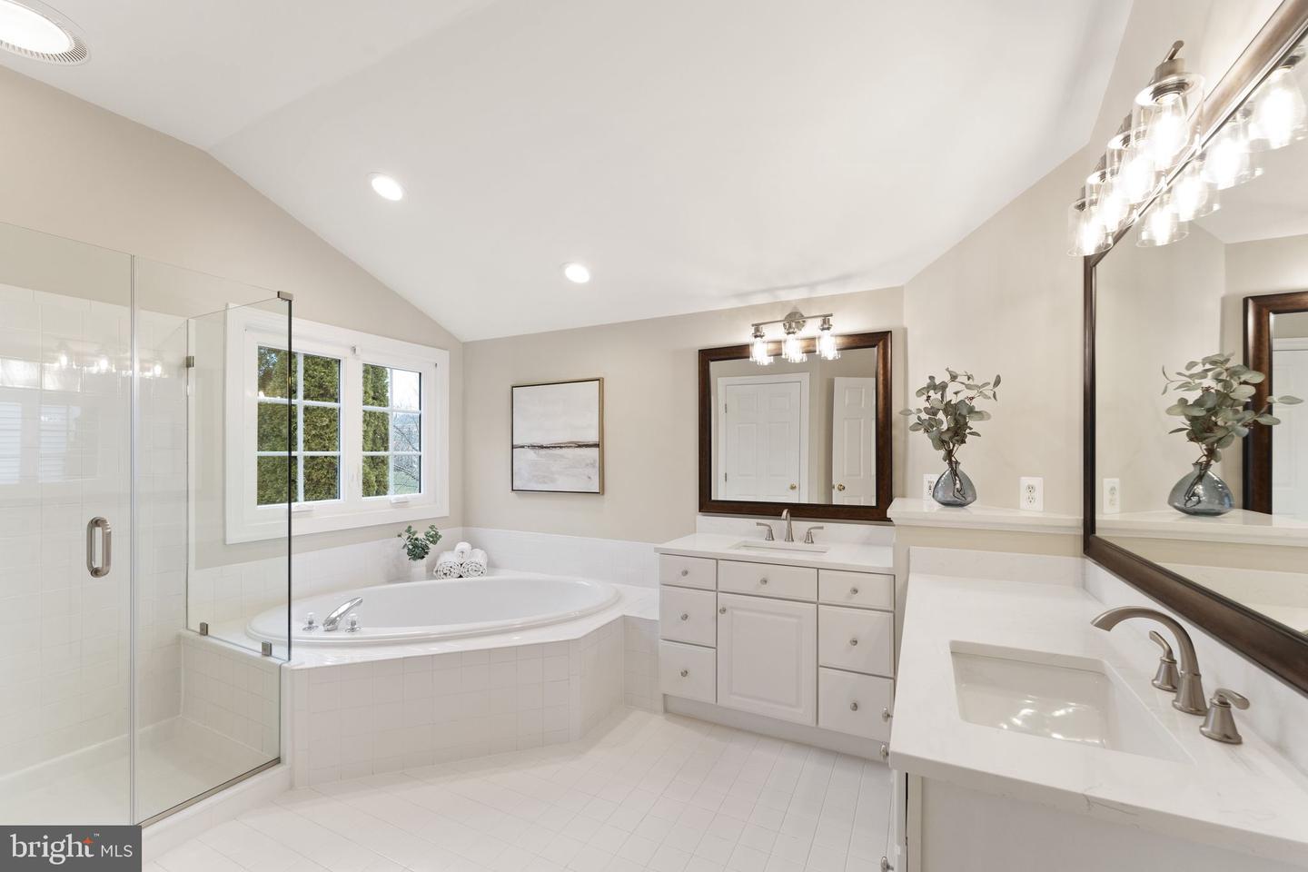 18571 DETTINGTON CT, LEESBURG, Virginia 20176, 5 Bedrooms Bedrooms, 8 Rooms Rooms,3 BathroomsBathrooms,Residential,For sale,18571 DETTINGTON CT,VALO2113388 MLS # VALO2113388 18571 DETTINGTON CT, LEESBURG, Virginia 20176, 5 Bedrooms Bedrooms, 8 Rooms Rooms,3 BathroomsBathrooms,Residential,For sale,18571 DETTINGTON CT,VALO2113388 MLS # VALO2113388