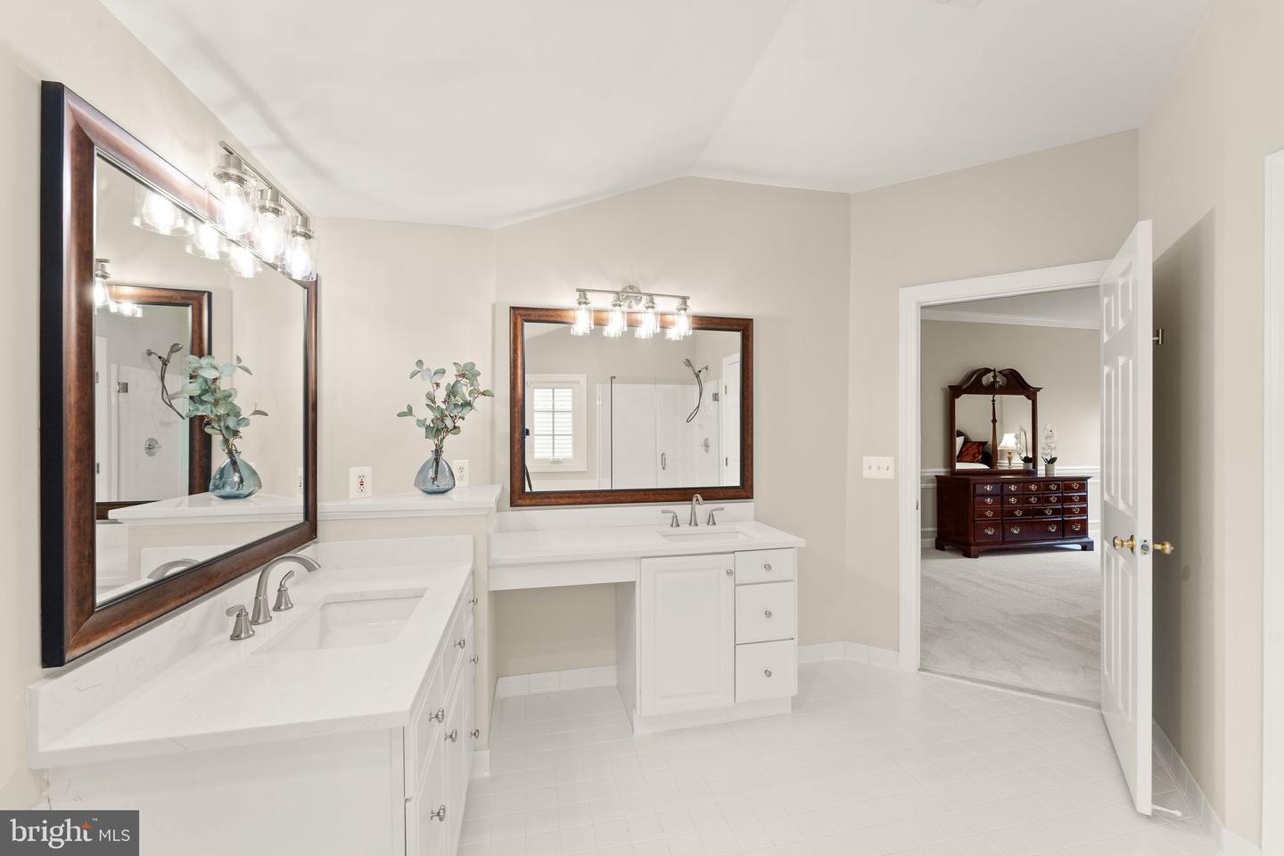 18571 DETTINGTON CT, LEESBURG, Virginia 20176, 5 Bedrooms Bedrooms, 8 Rooms Rooms,3 BathroomsBathrooms,Residential,For sale,18571 DETTINGTON CT,VALO2113388 MLS # VALO2113388 18571 DETTINGTON CT, LEESBURG, Virginia 20176, 5 Bedrooms Bedrooms, 8 Rooms Rooms,3 BathroomsBathrooms,Residential,For sale,18571 DETTINGTON CT,VALO2113388 MLS # VALO2113388