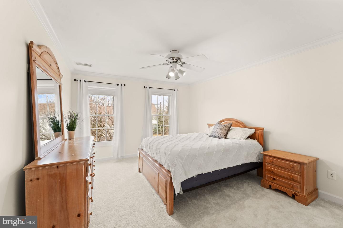 18571 DETTINGTON CT, LEESBURG, Virginia 20176, 5 Bedrooms Bedrooms, 8 Rooms Rooms,3 BathroomsBathrooms,Residential,For sale,18571 DETTINGTON CT,VALO2113388 MLS # VALO2113388 18571 DETTINGTON CT, LEESBURG, Virginia 20176, 5 Bedrooms Bedrooms, 8 Rooms Rooms,3 BathroomsBathrooms,Residential,For sale,18571 DETTINGTON CT,VALO2113388 MLS # VALO2113388