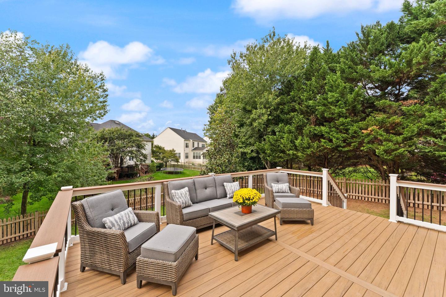 18571 DETTINGTON CT, LEESBURG, Virginia 20176, 5 Bedrooms Bedrooms, 8 Rooms Rooms,3 BathroomsBathrooms,Residential,For sale,18571 DETTINGTON CT,VALO2113388 MLS # VALO2113388 18571 DETTINGTON CT, LEESBURG, Virginia 20176, 5 Bedrooms Bedrooms, 8 Rooms Rooms,3 BathroomsBathrooms,Residential,For sale,18571 DETTINGTON CT,VALO2113388 MLS # VALO2113388