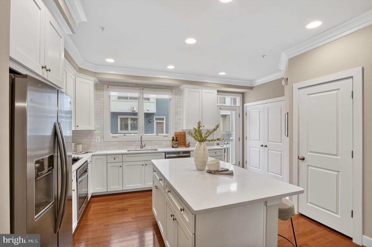 809 PARKER GRAY SCHOOL WAY, ALEXANDRIA, Virginia 22314, 3 Bedrooms Bedrooms, ,3 BathroomsBathrooms,Residential,For sale,809 PARKER GRAY SCHOOL WAY,VAAX2052850 MLS # VAAX2052850