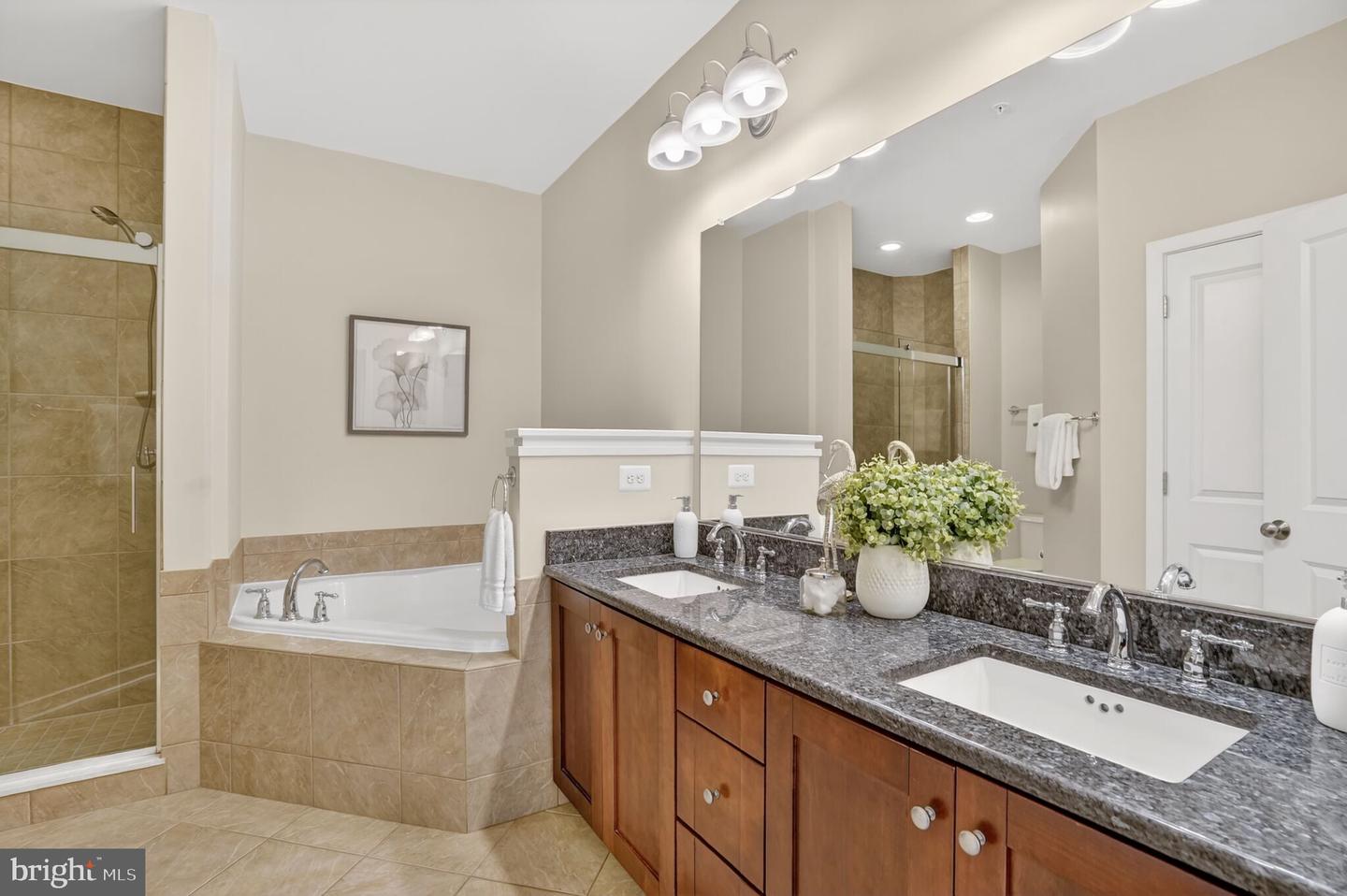 809 PARKER GRAY SCHOOL WAY, ALEXANDRIA, Virginia 22314, 3 Bedrooms Bedrooms, ,3 BathroomsBathrooms,Residential,For sale,809 PARKER GRAY SCHOOL WAY,VAAX2052850 MLS # VAAX2052850