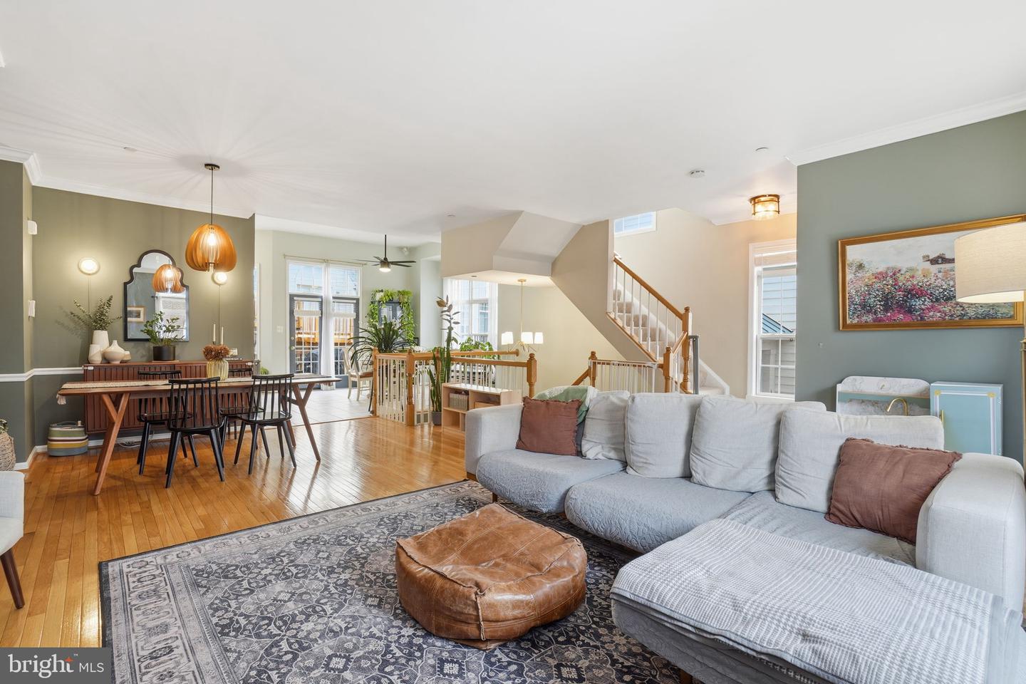 436 CLAYTON LN, ALEXANDRIA, Virginia 22304, 2 Bedrooms Bedrooms, ,2 BathroomsBathrooms,Residential,For sale,436 CLAYTON LN,VAAX2052904 MLS # VAAX2052904