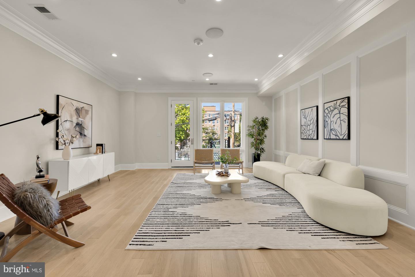 1719 CORCORAN ST NW #1, WASHINGTON, District Of Columbia 20009, 2 Bedrooms Bedrooms, ,2 BathroomsBathrooms,Residential,For sale,1719 CORCORAN ST NW #1,DCDC2240030 MLS # DCDC2240030