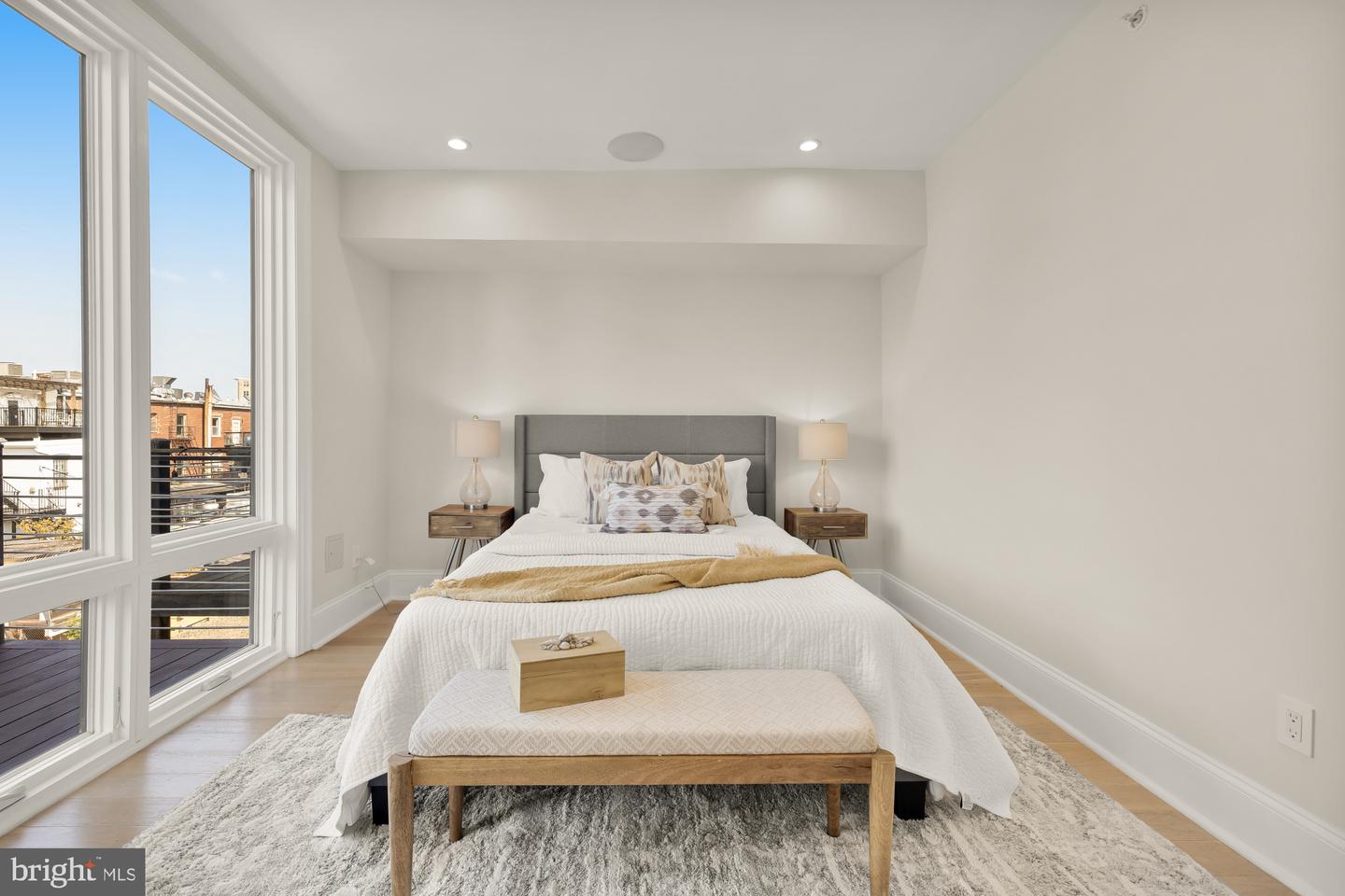 1719 CORCORAN ST NW #1, WASHINGTON, District Of Columbia 20009, 2 Bedrooms Bedrooms, ,2 BathroomsBathrooms,Residential,For sale,1719 CORCORAN ST NW #1,DCDC2240030 MLS # DCDC2240030