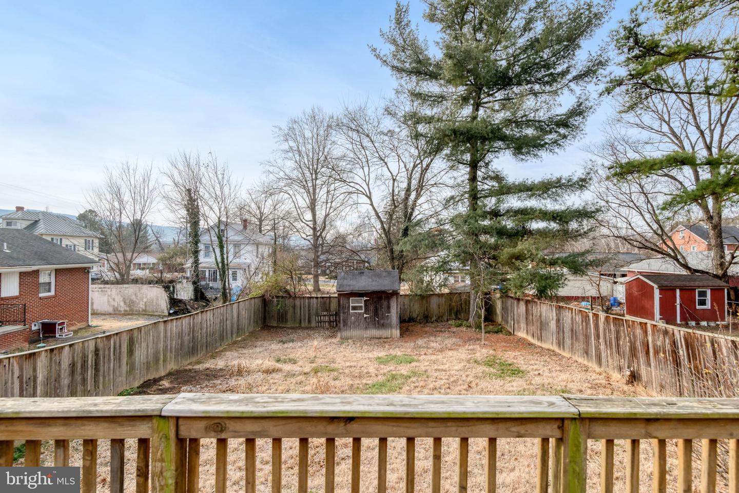 517 W KING ST, STRASBURG, Virginia 22657, 3 Bedrooms Bedrooms, ,2 BathroomsBathrooms,Residential,For sale,517 W KING ST,VASH2013284 MLS # VASH2013284