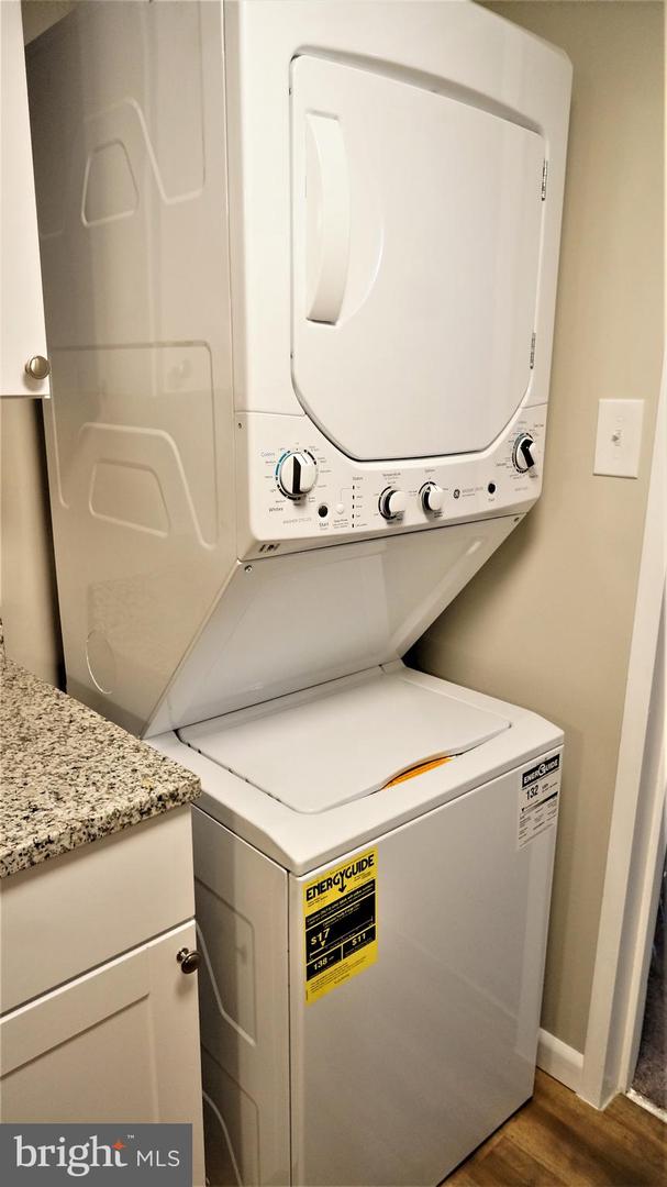 11818 BRETON CT #1A, RESTON, Virginia 20191, 1 Bedroom Bedrooms, ,1 BathroomBathrooms,Residential,For sale,11818 BRETON CT #1A,VAFX2284430 MLS # VAFX2284430