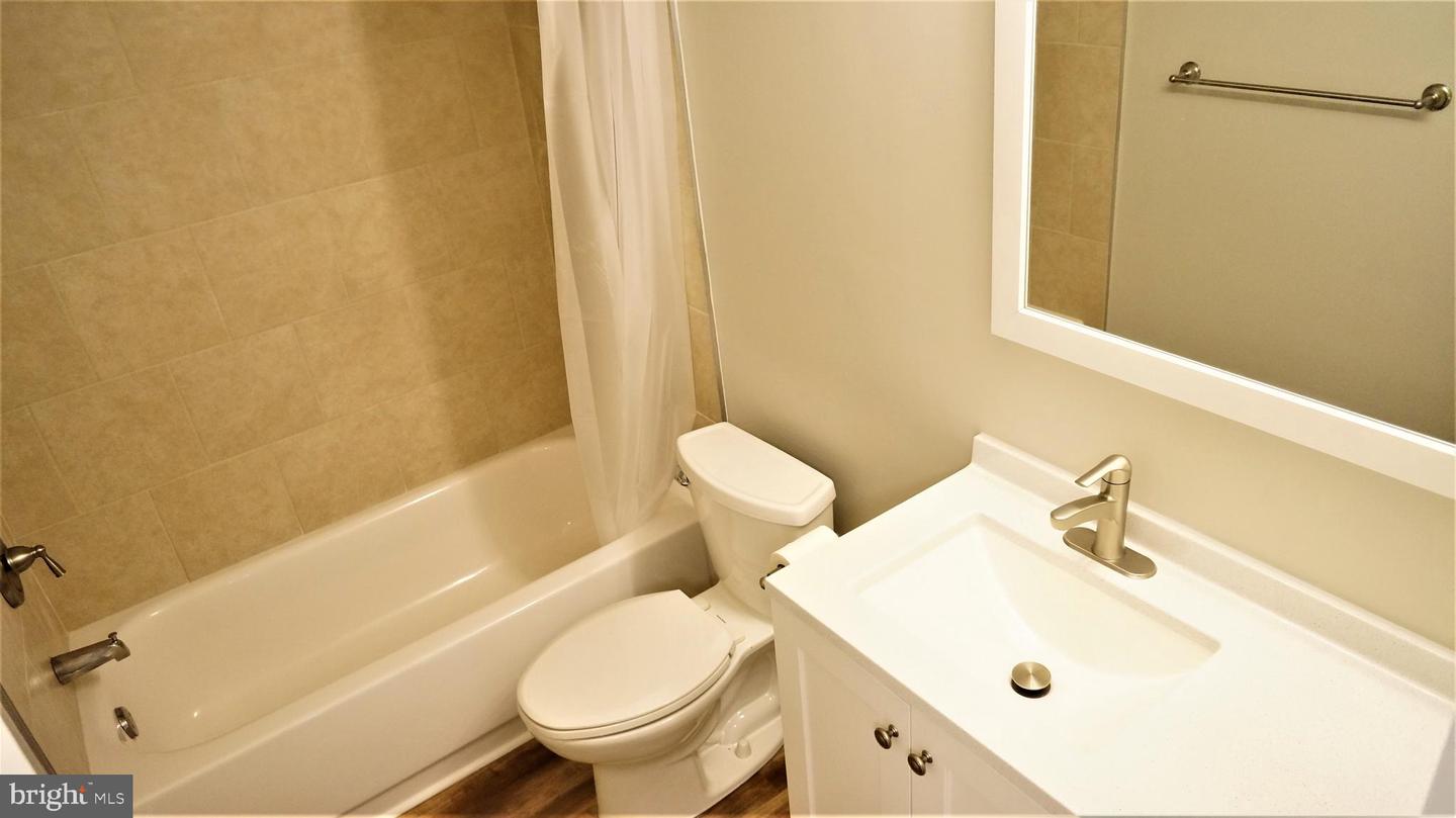 11818 BRETON CT #1A, RESTON, Virginia 20191, 1 Bedroom Bedrooms, ,1 BathroomBathrooms,Residential,For sale,11818 BRETON CT #1A,VAFX2284430 MLS # VAFX2284430