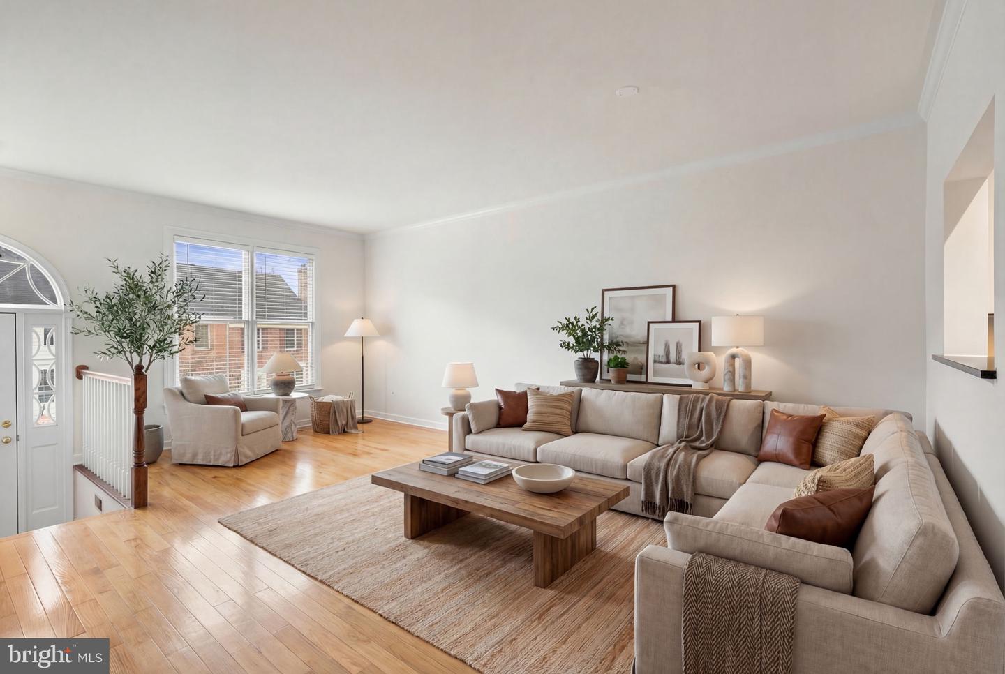 3720 HUNTLEY MEADOWS LN, ALEXANDRIA, Virginia 22306, 2 Bedrooms Bedrooms, 10 Rooms Rooms,2 BathroomsBathrooms,Residential,For sale,3720 HUNTLEY MEADOWS LN,VAFX2284488 MLS # VAFX2284488