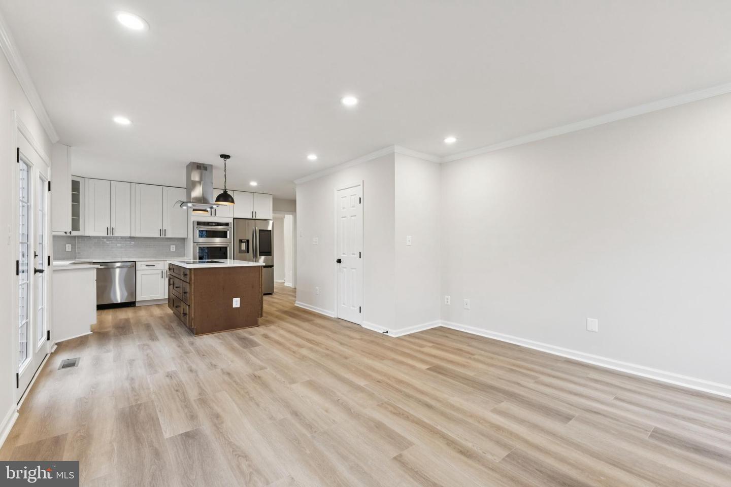 404 TRACY CT NE, LEESBURG, Virginia 20176, 3 Bedrooms Bedrooms, ,3 BathroomsBathrooms,Residential,For sale,404 TRACY CT NE,VALO2113484 MLS # VALO2113484