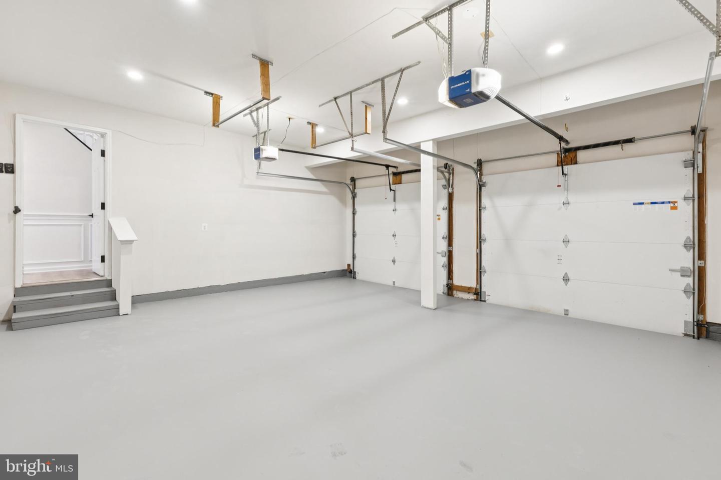 404 TRACY CT NE, LEESBURG, Virginia 20176, 3 Bedrooms Bedrooms, ,3 BathroomsBathrooms,Residential,For sale,404 TRACY CT NE,VALO2113484 MLS # VALO2113484