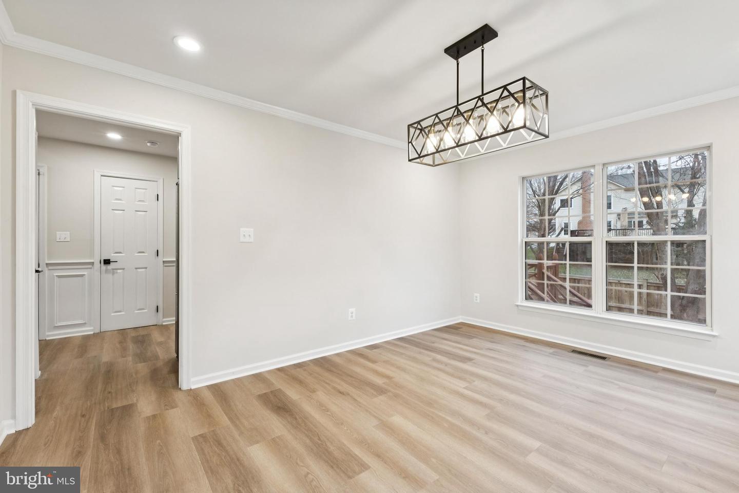 404 TRACY CT NE, LEESBURG, Virginia 20176, 3 Bedrooms Bedrooms, ,3 BathroomsBathrooms,Residential,For sale,404 TRACY CT NE,VALO2113484 MLS # VALO2113484