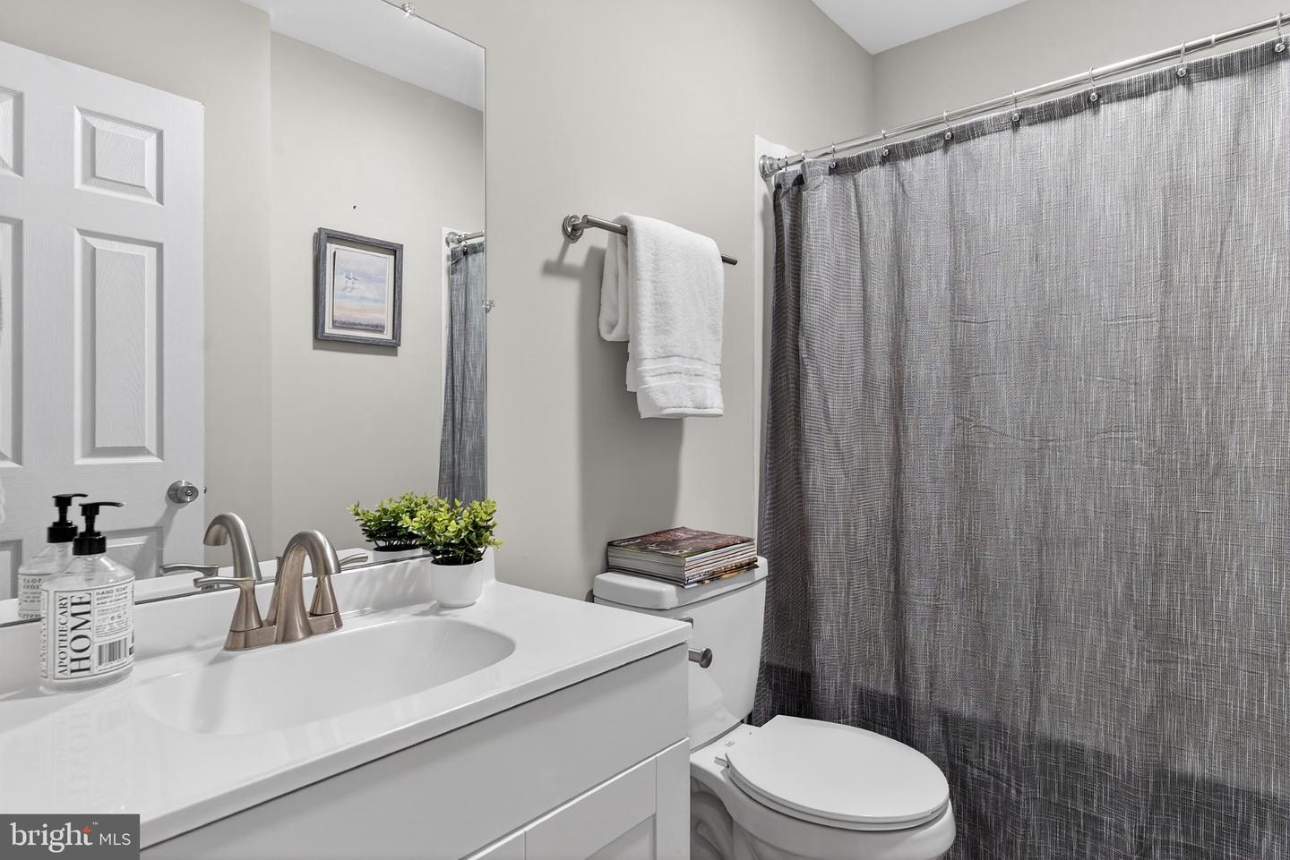 20045 COURTNEY RD, HANOVER, Virginia 23069, 3 Bedrooms Bedrooms, 5 Rooms Rooms,2 BathroomsBathrooms,Residential,For sale,20045 COURTNEY RD,VACV2009362 MLS # VACV2009362