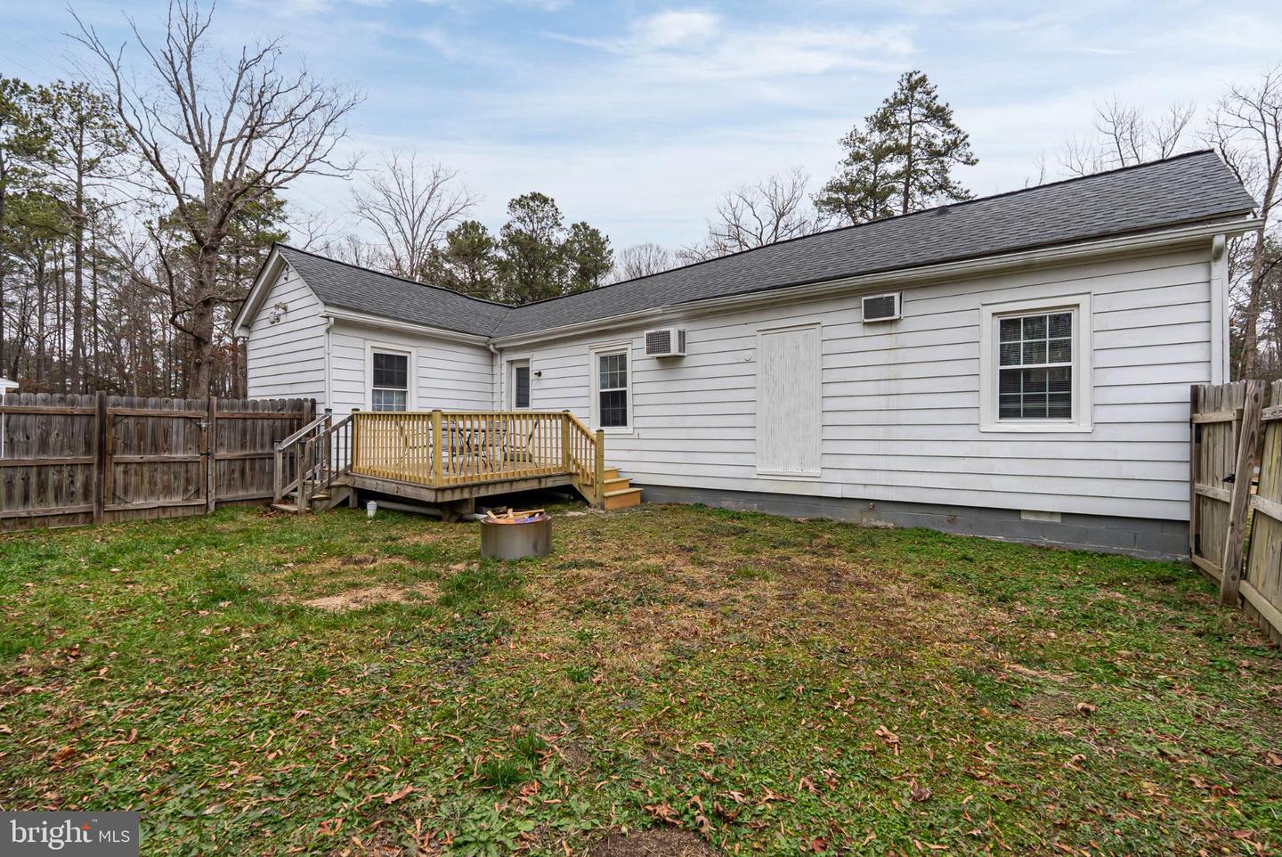 18290 WINSTON LOOP, HANOVER, Virginia 23069, 2 Bedrooms Bedrooms, 3 Rooms Rooms,1 BathroomBathrooms,Residential,For sale,18290 WINSTON LOOP,VACV2009364 MLS # VACV2009364