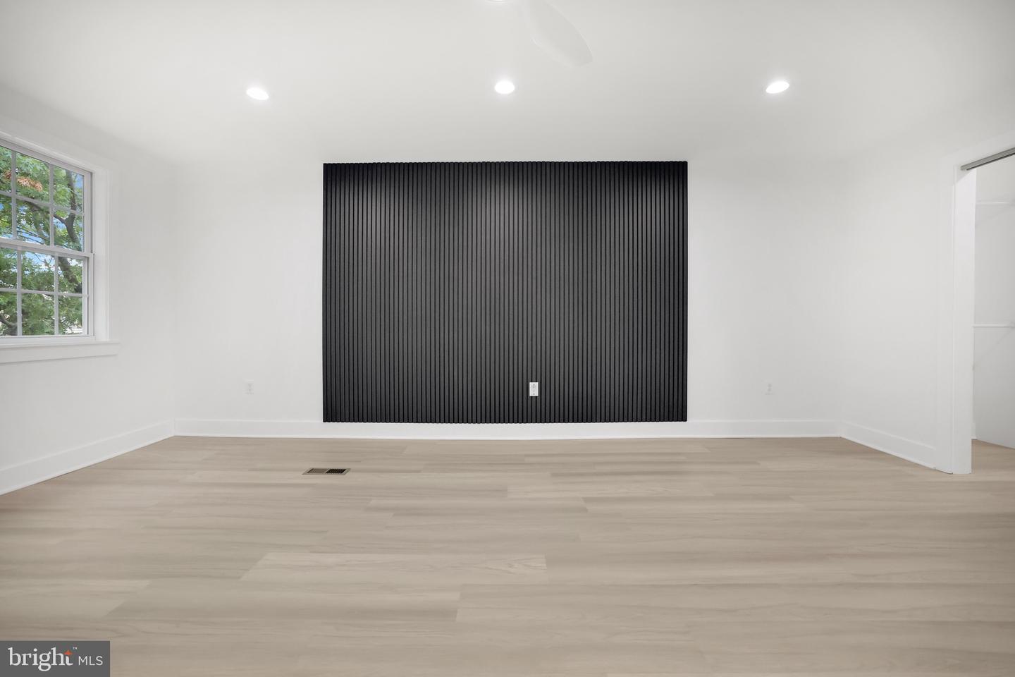 623 LONGFELLOW ST NW, WASHINGTON, District Of Columbia 20011, 5 Bedrooms Bedrooms, ,4 BathroomsBathrooms,Residential,For sale,623 LONGFELLOW ST NW,DCDC2240124 MLS # DCDC2240124