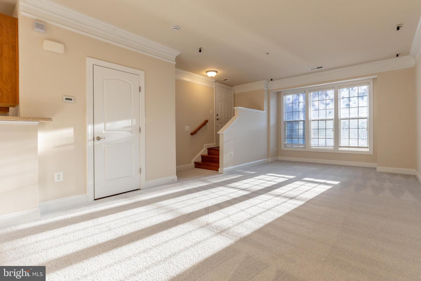 2226 MERSEYSIDE DR, WOODBRIDGE, Virginia 22191, 2 Bedrooms Bedrooms, ,2 BathroomsBathrooms,Residential,For sale,2226 MERSEYSIDE DR,VAPW2110076 MLS # VAPW2110076