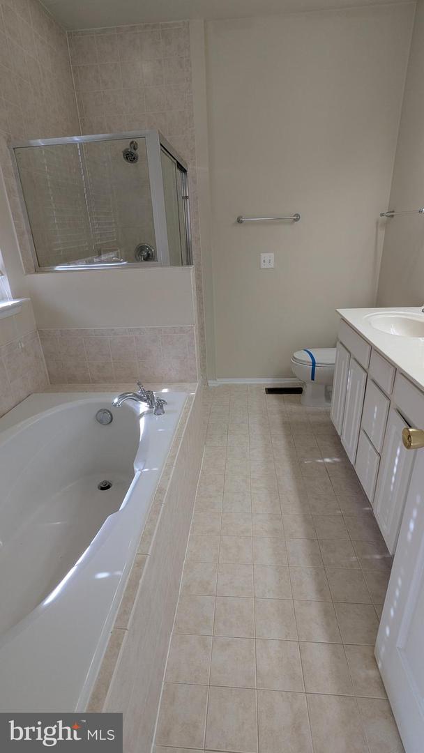 9566 WALKER WAY, MANASSAS PARK, Virginia 20111, 3 Bedrooms Bedrooms, ,2 BathroomsBathrooms,Residential,For sale,9566 WALKER WAY,VAMP2003584 MLS # VAMP2003584