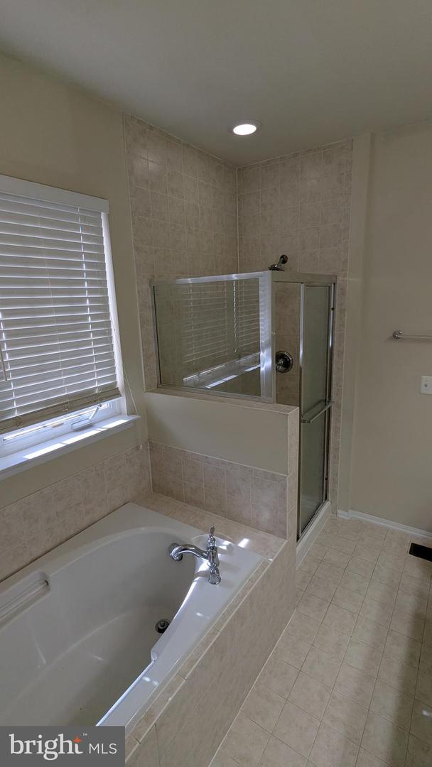 9566 WALKER WAY, MANASSAS PARK, Virginia 20111, 3 Bedrooms Bedrooms, ,2 BathroomsBathrooms,Residential,For sale,9566 WALKER WAY,VAMP2003584 MLS # VAMP2003584