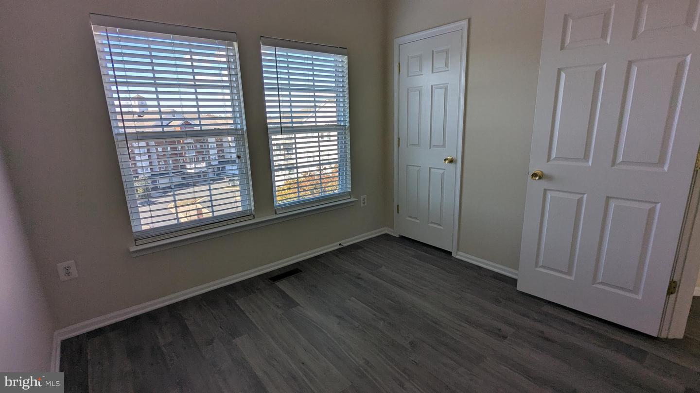 9566 WALKER WAY, MANASSAS PARK, Virginia 20111, 3 Bedrooms Bedrooms, ,2 BathroomsBathrooms,Residential,For sale,9566 WALKER WAY,VAMP2003584 MLS # VAMP2003584