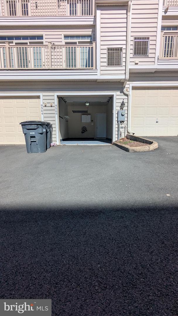 9566 WALKER WAY, MANASSAS PARK, Virginia 20111, 3 Bedrooms Bedrooms, ,2 BathroomsBathrooms,Residential,For sale,9566 WALKER WAY,VAMP2003584 MLS # VAMP2003584