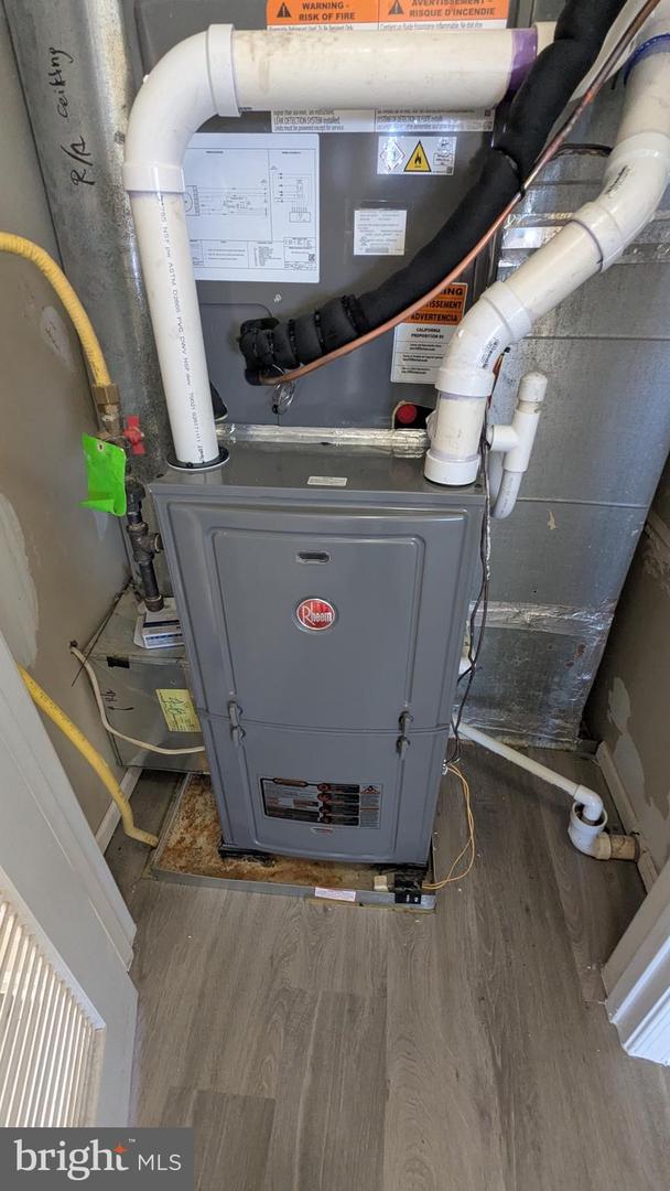 9566 WALKER WAY, MANASSAS PARK, Virginia 20111, 3 Bedrooms Bedrooms, ,2 BathroomsBathrooms,Residential,For sale,9566 WALKER WAY,VAMP2003584 MLS # VAMP2003584