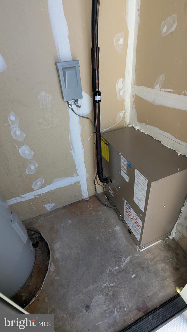 9566 WALKER WAY, MANASSAS PARK, Virginia 20111, 3 Bedrooms Bedrooms, ,2 BathroomsBathrooms,Residential,For sale,9566 WALKER WAY,VAMP2003584 MLS # VAMP2003584