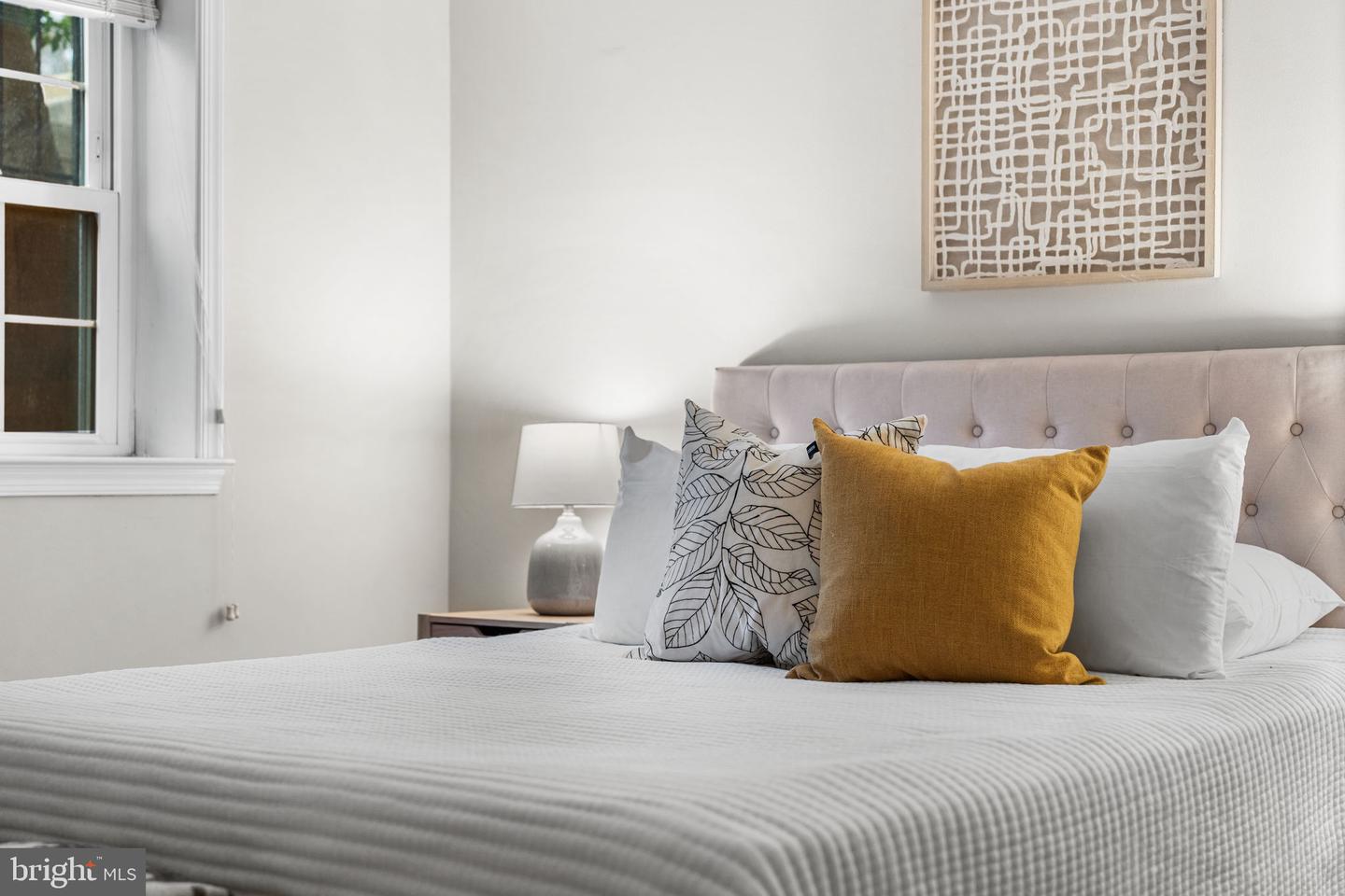 4931 7TH RD S #4931, ARLINGTON, Virginia 22204, 2 Bedrooms Bedrooms, ,2 BathroomsBathrooms,Residential,For sale,4931 7TH RD S #4931,VAAR2067442 MLS # VAAR2067442