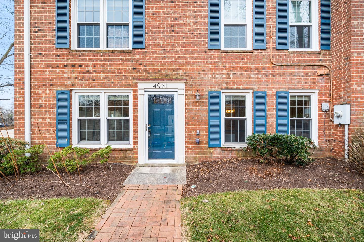 4931 7TH RD S #4931, ARLINGTON, Virginia 22204, 2 Bedrooms Bedrooms, ,2 BathroomsBathrooms,Residential,For sale,4931 7TH RD S #4931,VAAR2067442 MLS # VAAR2067442