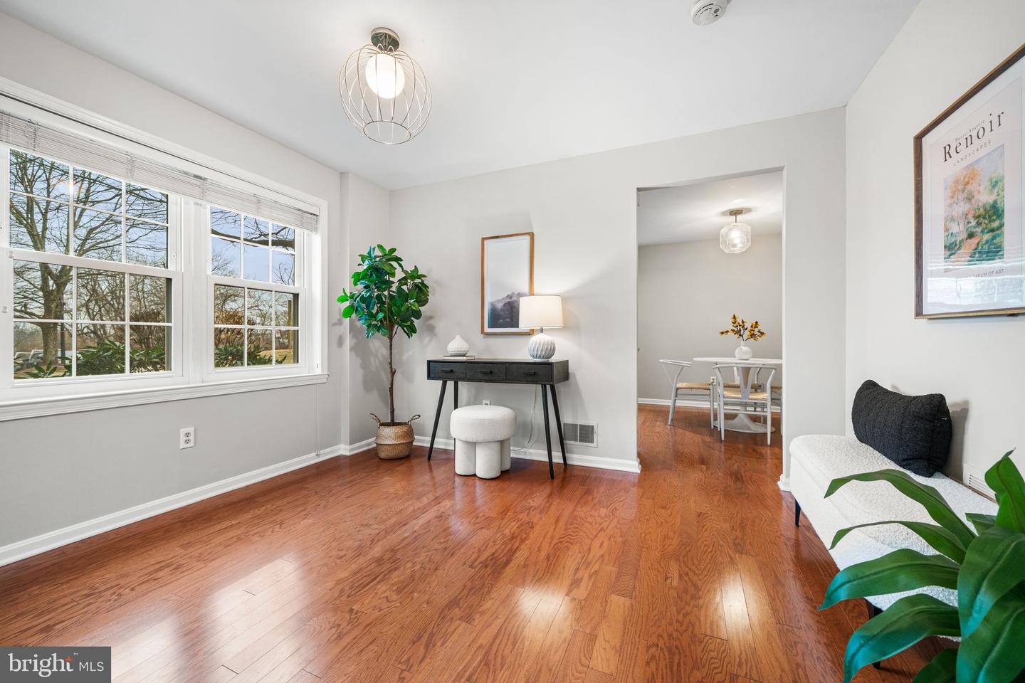 4931 7TH RD S #4931, ARLINGTON, Virginia 22204, 2 Bedrooms Bedrooms, ,2 BathroomsBathrooms,Residential,For sale,4931 7TH RD S #4931,VAAR2067442 MLS # VAAR2067442