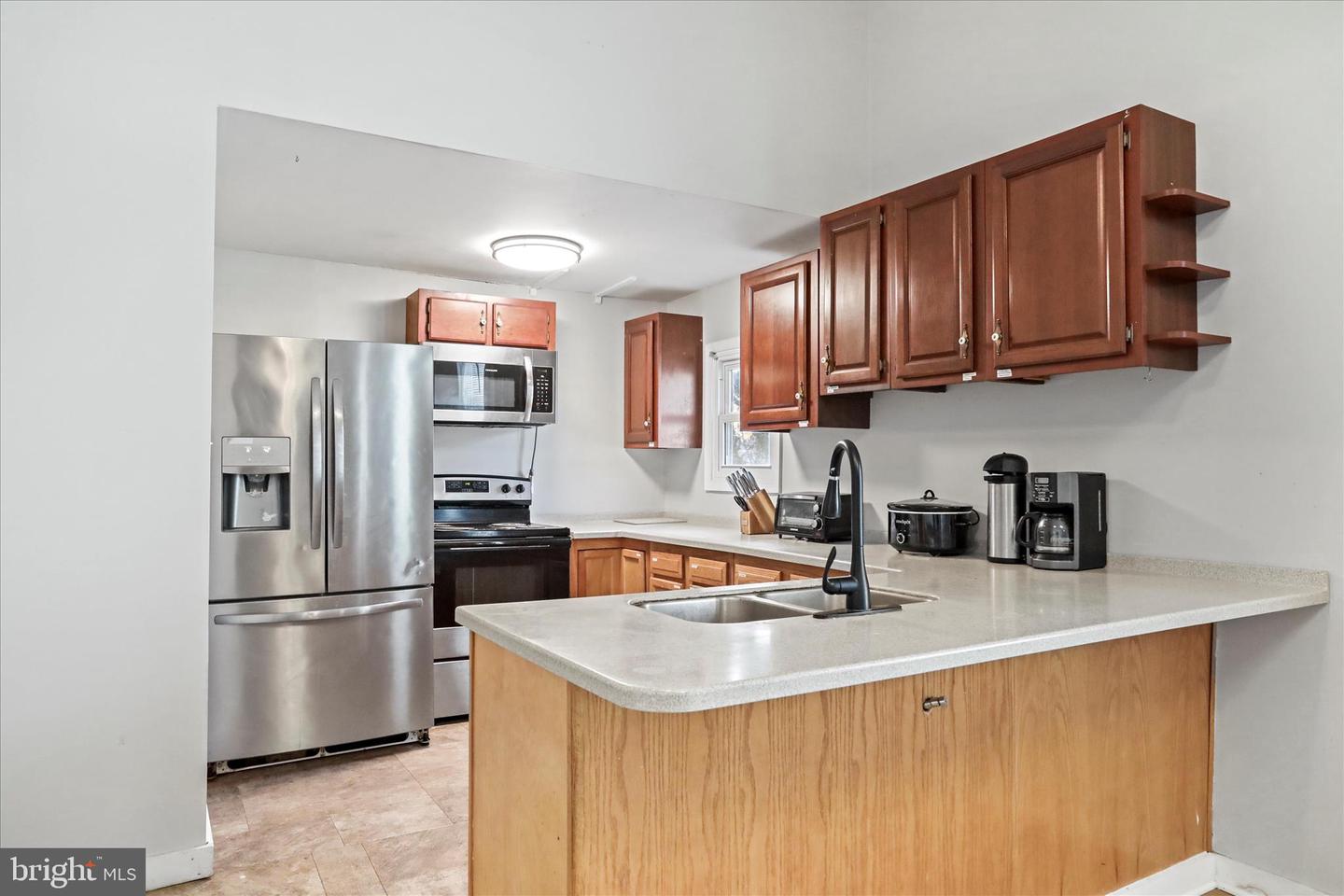 6043 BROAD ST, MOUNT JACKSON, Virginia 22842, 3 Bedrooms Bedrooms, ,2 BathroomsBathrooms,Residential,For sale,6043 BROAD ST,VASH2013304 MLS # VASH2013304