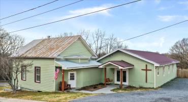 6043 BROAD ST, MOUNT JACKSON, Virginia 22842, 3 Bedrooms Bedrooms, ,2 BathroomsBathrooms,Residential,For sale,6043 BROAD ST,VASH2013304 MLS # VASH2013304